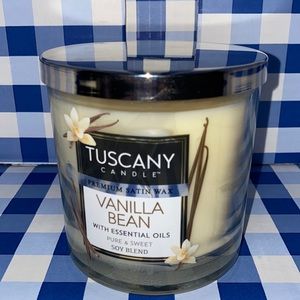 Tuscany candle 3- wick